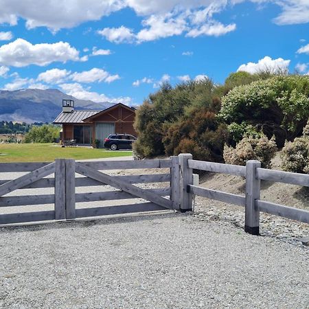 Tucker Beach Private Exclusive Retreat クイーンズタウン エクステリア 写真